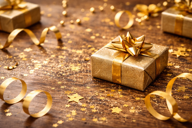 Es werden noch Gewinner des Lionsclub-Adventskalender 2025 gesucht | Foto: Heike Schwitalla