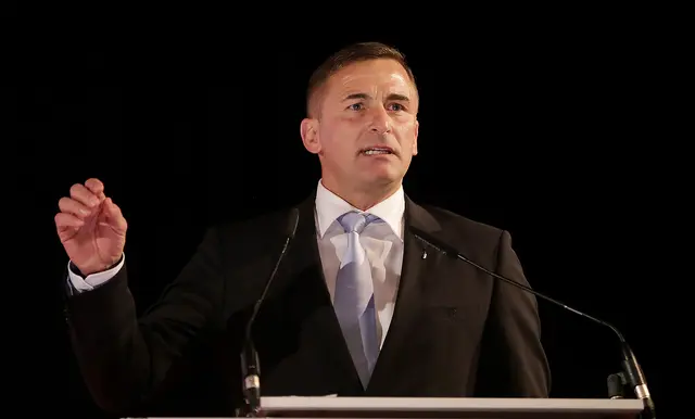 Stefan Kuntz in der FCK-Jahreshauptversammlung 2014 | Foto: Jens Vollmer