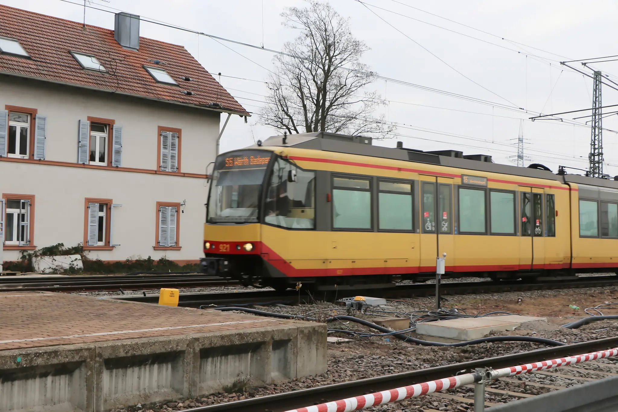 Schienenersatzverkehr-N-chtliche-Einschr-nkungen-auf-den-Linien-S5-und-S51