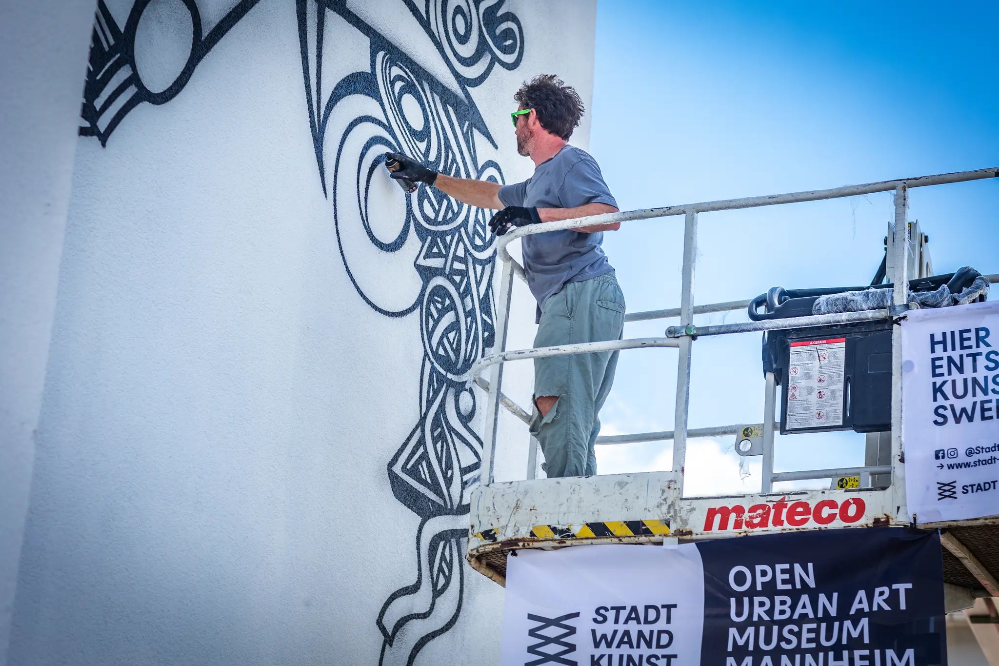 Zeichen-setzen-STADT-WAND-KUNST