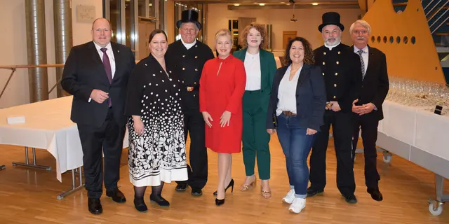 v.l.n.r. Thorsten Leva, Katja Schulze-Berge, Michael Rutz, Andrea Franz, Yvonne Wittmann, Claudia Radmacher, Michael Fußer, Hatmut Kegel | Foto: Gemeinde Mutterstadt