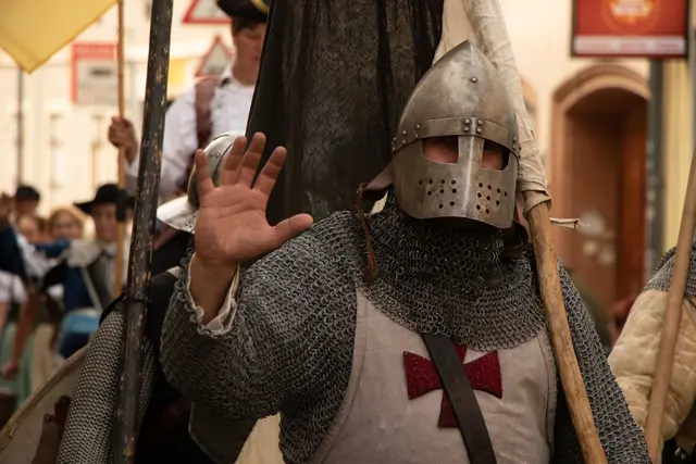Festungsfest Germersheim 2023 - großer historischer Festumzug - einen solchen soll es auch im Jubiläumsjahr 2026 geben - noch größer und noch schöner.   | Foto: Heike Schwitalla