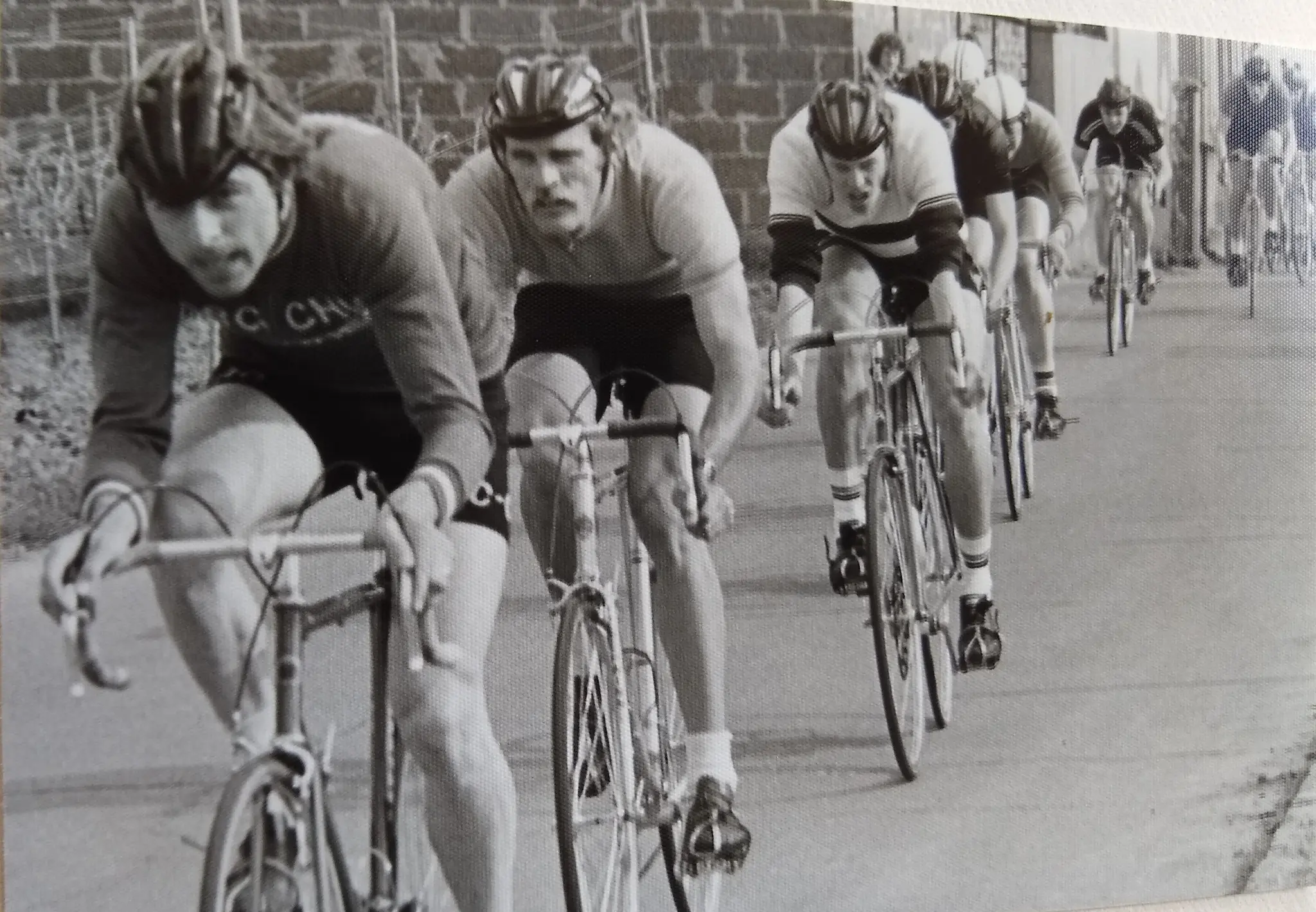 3-333-Mitglieder-Facebook-Gruppe-l-sst-Radsportgeschichte-bis-2000-neu-aufleben