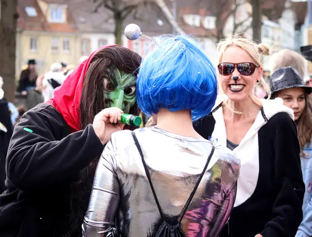Fastnachtsumzug Bruchsal 2026: Hexen- und Maskengruppen, Guggenmusiken, Musikkapellen, Fußgruppen sowie Karnevalsvereine geben sich beim Bruchsaler Umzug ein Stelldichein | Foto: Cornelia Bauer