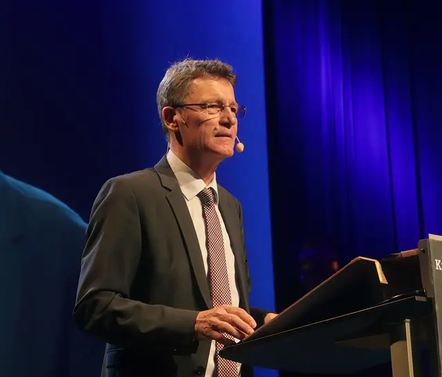  Bürgermeister Peter Klär bei seiner Rede | Foto: Kreisstadt St. Wendel / Josef Bonenberger