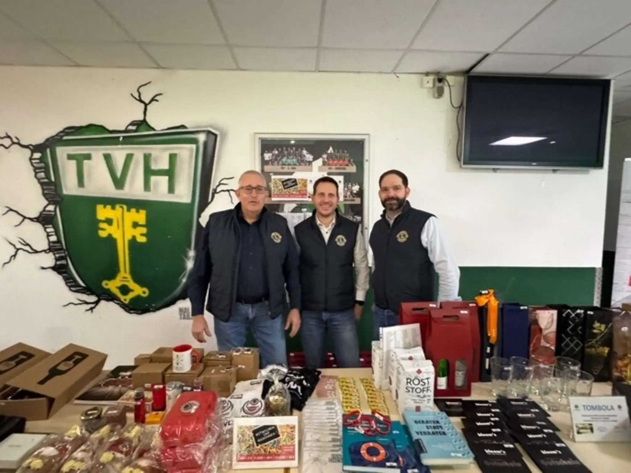 Lions-Ludwigshafen-Benefizhandballspiel-mit-Eulen-Ludwigshafen