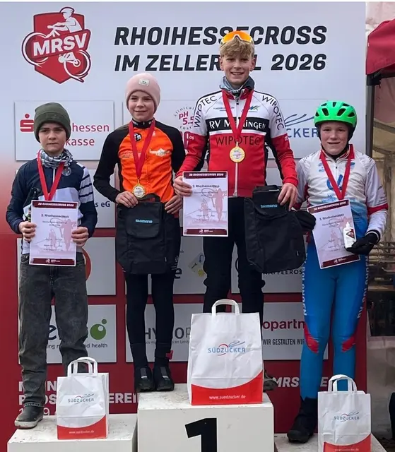 Auch Raphael Ollig freute sich in Wachenheim über Platz 3 in der U15-Klasse (Gold ging an Hugo Wenzel vom RV Mehlingen und Silber an Leviaz Bréhier vom VC 1899 Darmstadt) | Foto: |HSchäffer
