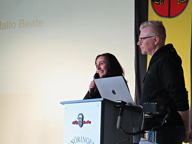 Von der Öffentlichkeitsarbeit der Sterntaler kam Beate | Foto: Brigitte Melder