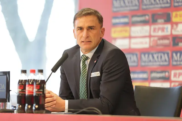 Stefan Kuntz bei der Abschieds-Pressekonferenz in Kaiserslautern vor ziemlich genau zehn Jahren | Foto: Foto: Jens Vollmer