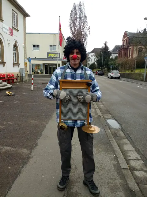 Der Mann mit dem Waschbrettbauch  | Foto: Anja Stemler