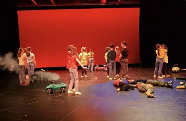 Die kleinen Theaterleute in Aktion | Foto: Carolin Brand