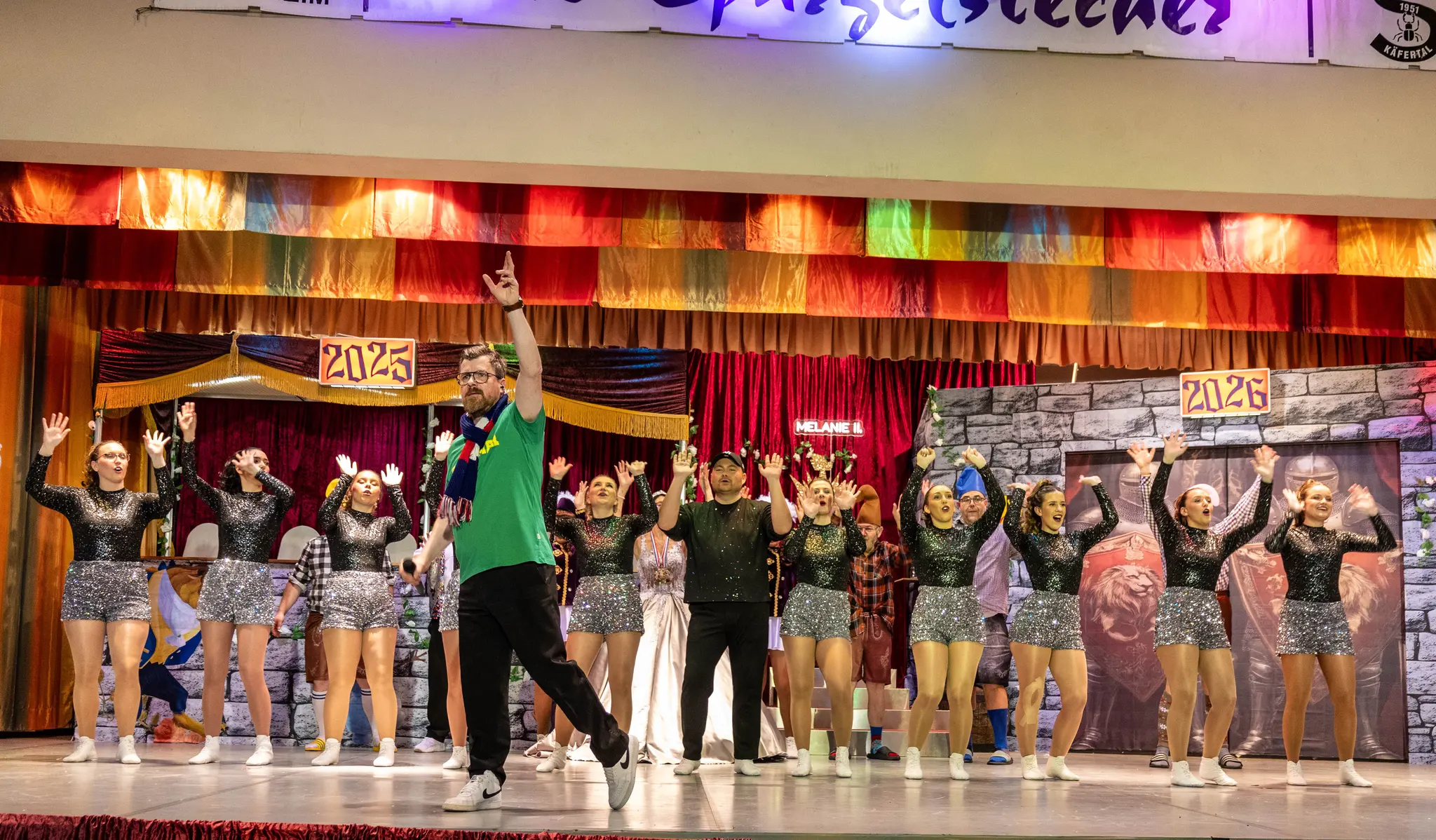 M-rchenhafte-Prunksitzung-der-Spargelstecher