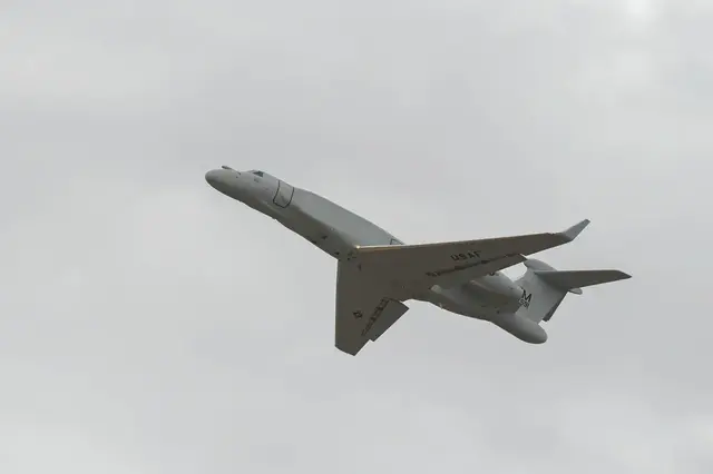 Archivaufnahme aus Arizona: Eine EA-37B „Compass Call“ der US Air Force, ein neues Spezialflugzeug für elektronische Kriegsführung. | Foto: Andrew Garavito