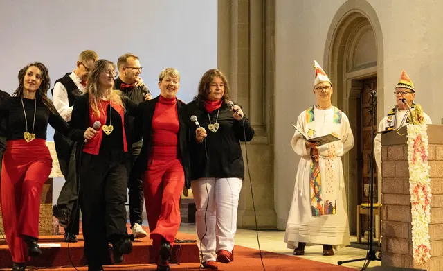 „In der Kerch, moin Schatz, des haldsch im Kopp net aus …“ (1 von 1) | Foto: Wolfgang Neuberth