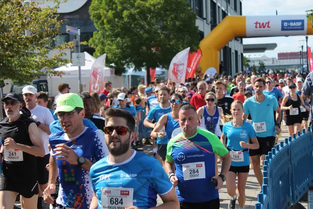 Start beim 26. Ludwigshafener Stadtlauf 2025 | Foto: Hans-Jürgen Schön