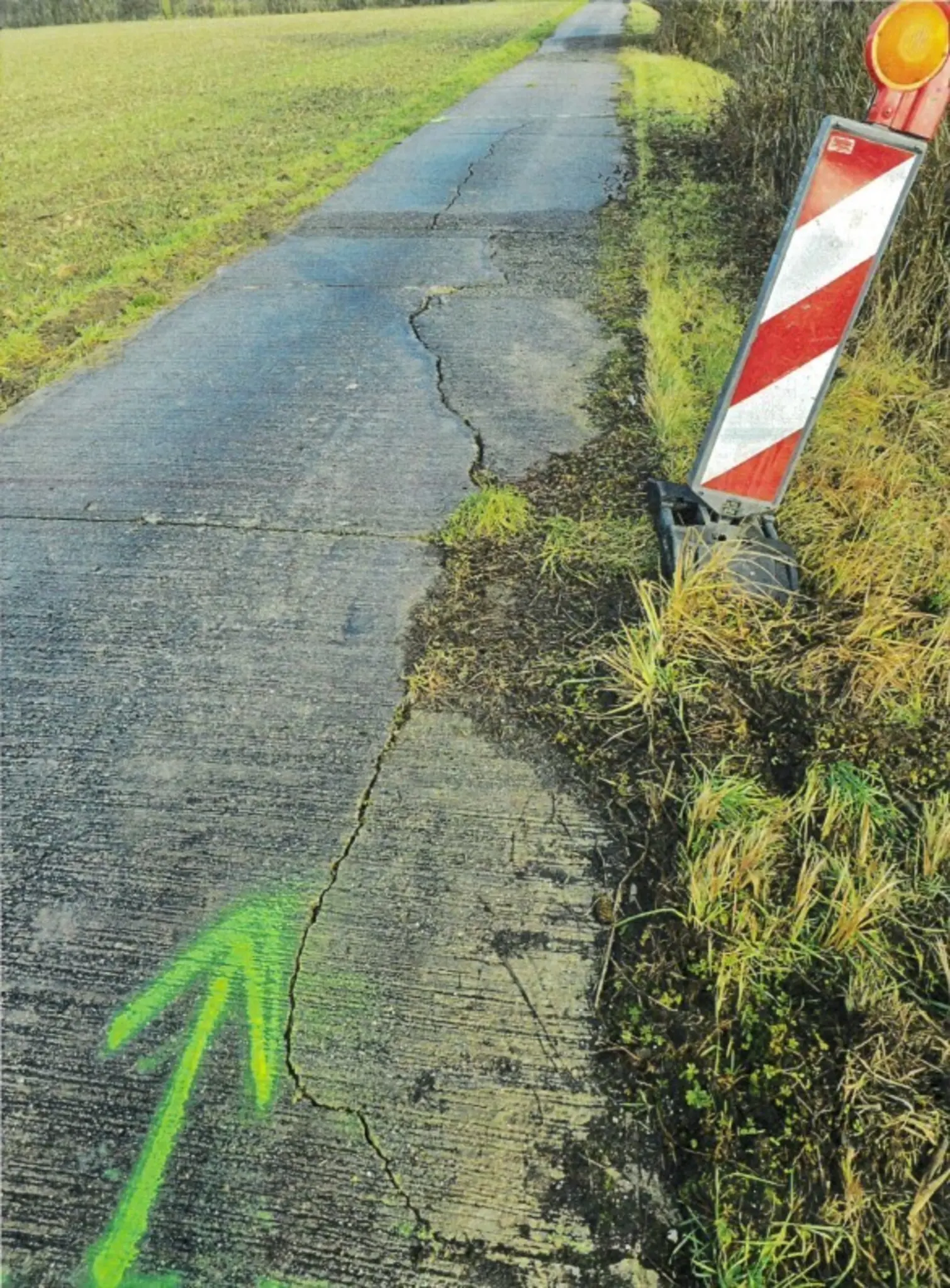 Feldwegreparaturarbeiten-in-Stettfeld