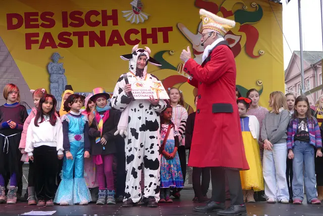 Chor und Konrektorin der Oberwaldschule Durlach-Aue | Foto: Jutta Hauswirth