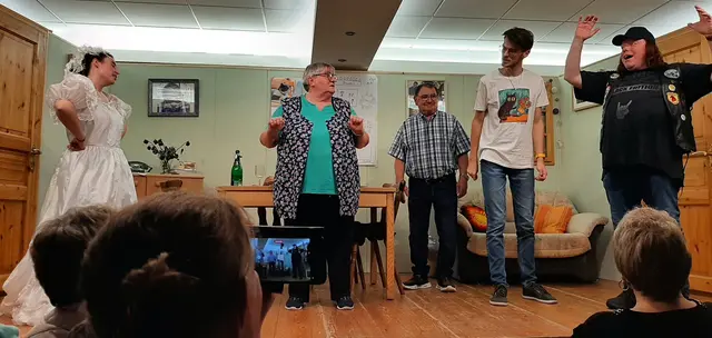 Theatergruppe Ehweiler begeisterte bei der Aufführung | Foto: Jochen Körbel