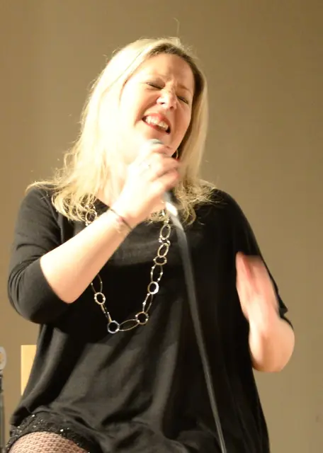 Die stimmgewaltige Sängerin Katia Belley | Foto: Michael Eckrich-Neubauer