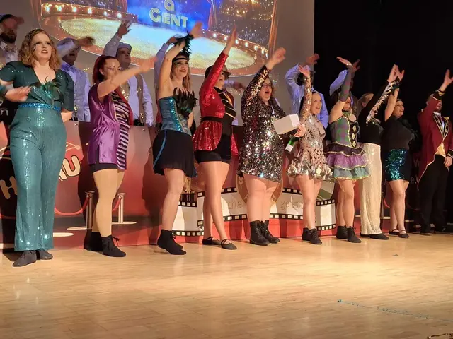 Ladies and a Gent steuerte einen mitreißenden Tanz zur Sitzung bei , Janine Möll ist Trainerin   | Foto: ACV