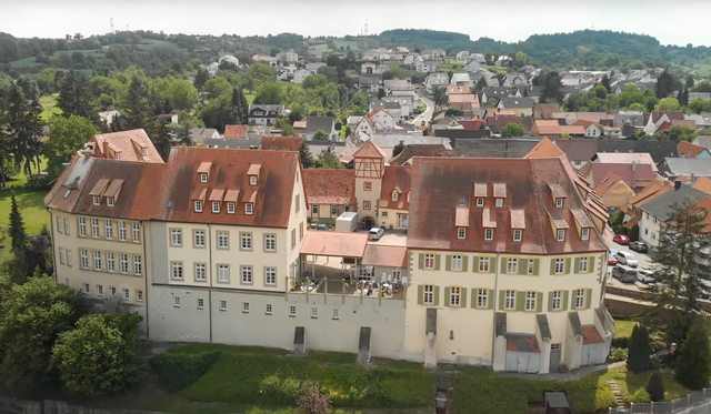  „Schloss Unteröwisheim“ 2021 - Das CVJM-Lebenshaus ist ein prägendes Tagungs- und Begegnungszentrum nach vielen Jahren des Auf- und Erweiterungsbaus | Foto: CVJM Baden