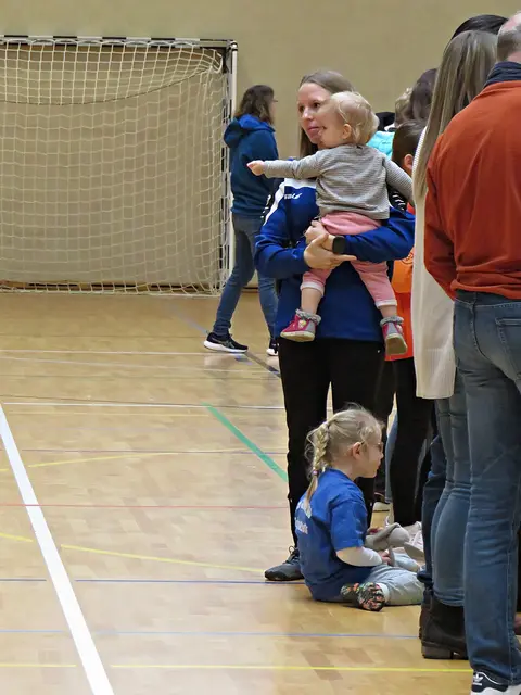 Trainerin Sarah Hahn mit sportlichem Nachwuchs | Foto: Brigitte Melder