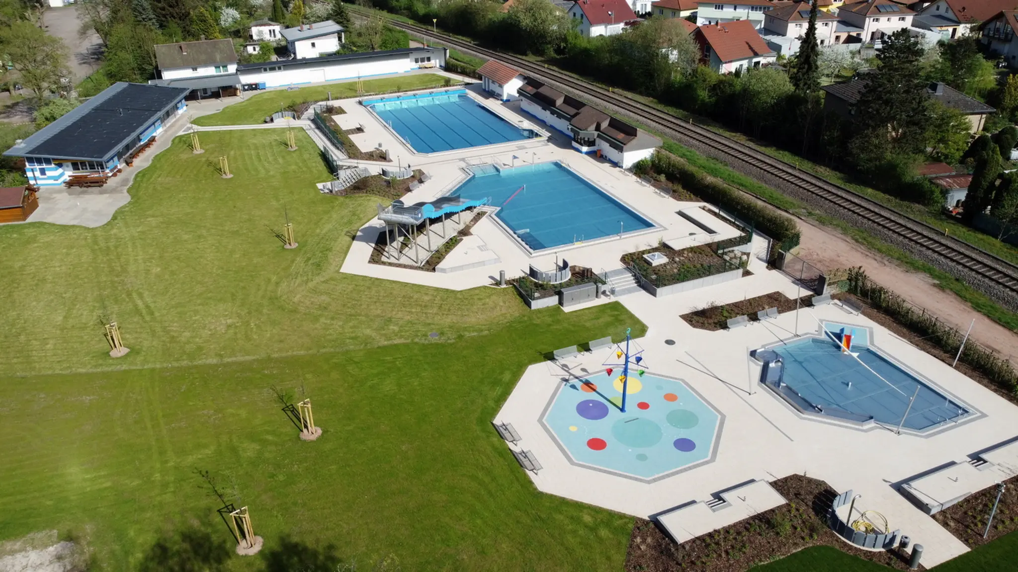 Trifelsbad-sucht-Logo