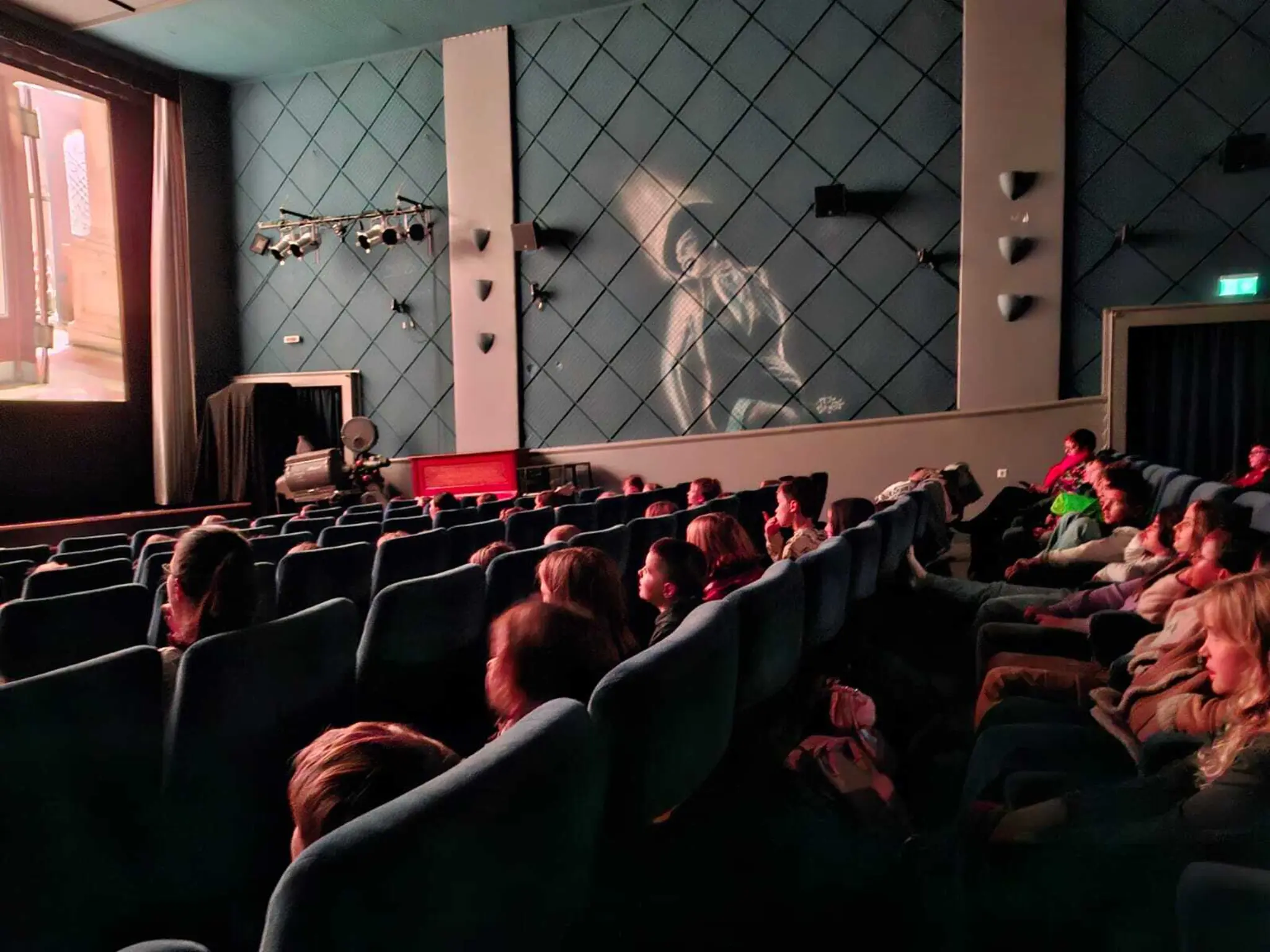 Tolles-Jubil-umsjahr-2025-F-rderverein-der-Anne-Frank-Grundschule-Rockenhausen