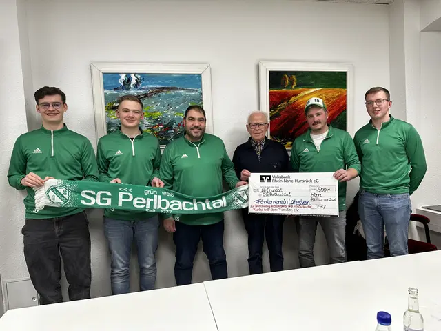 (v.l.n.r.) Julian Gräff, Tim Schüssler, Sven Studt, Herbert Wirzius, Sebastian Demel und Jan Peter Schappert | Foto: Ingrid Wirzius (Vorstand Förderverein Lützelsoon)