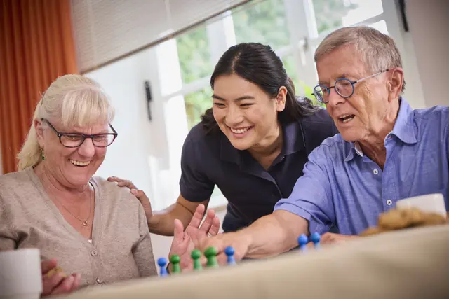 Mit einer Angehörigenschulung bieten die Malteser Unterstützung und Beratung im Um-gang mit Demenz. Ein regelmäßiger Gesprächskreis startet im Frühjahr. | Foto: Malteser