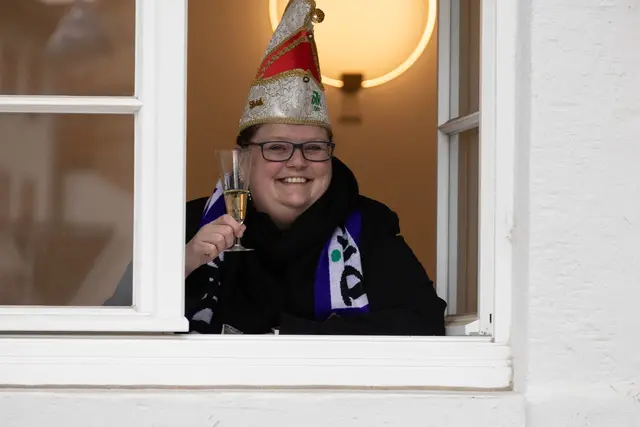 Darauf muß angestoßen werden | Foto: Wolfgang Neuberth