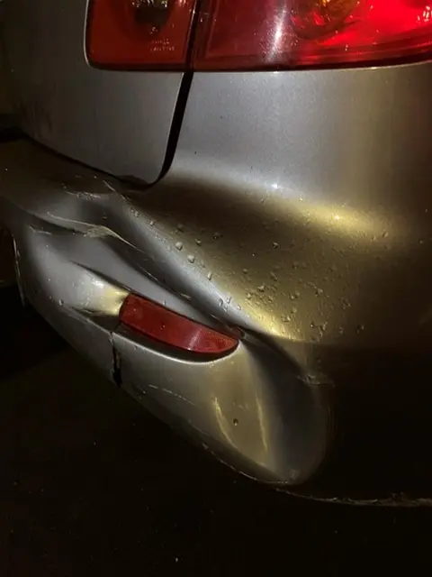 Beschädigtes Fahrzeug | Foto: Polizei