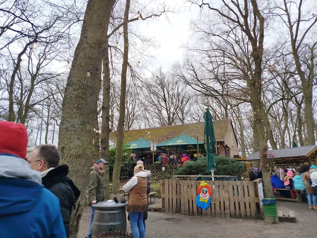 Tanzen und lachen....  Wir haben Konfetti im Herzen  | Foto: Manu wo