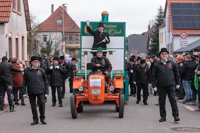  Faschingsumzug in Bellheim 2026 - die Lords schenken ein | Foto: Paul Needham