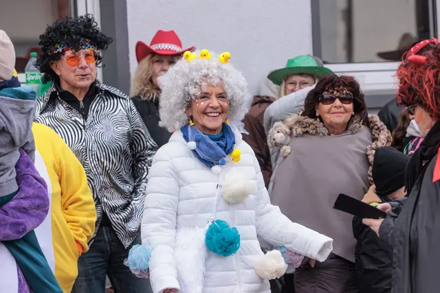  Faschingsumzug in Bellheim 2026 - die Zuschauer hatten jede Menge Spaß | Foto: Paul Needham
