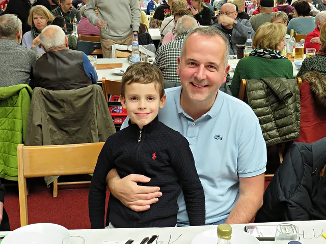 Vom Plopsaland zum Kesselgulasch: Bernd und Sohn Anton Beitz | Foto: Brigitte Melder