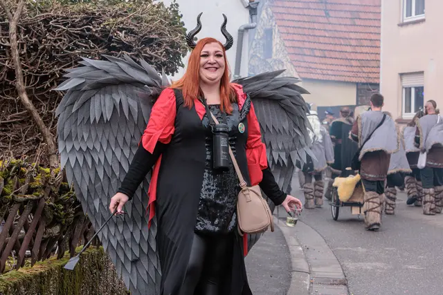  Fasching in Jockgrim... höllisch gut | Foto: Paul Needham