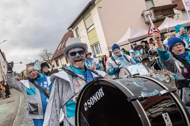 Faschingsumzug 2026 in Jockgrim - jede Menge Spaß und allerlei schrille Töne | Foto: Paul Needham