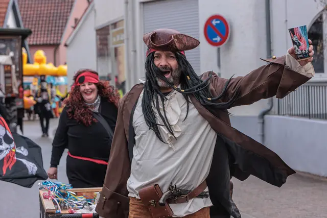 zu Piraten sagt man... Jockgrim, Ahoi! | Foto: Paul Needham