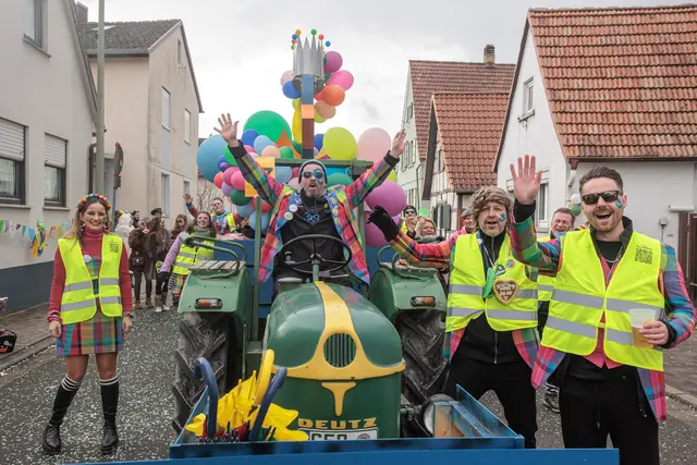  Faschingsumzug in Jockgrim... Party nonstop | Foto: Paul Needham