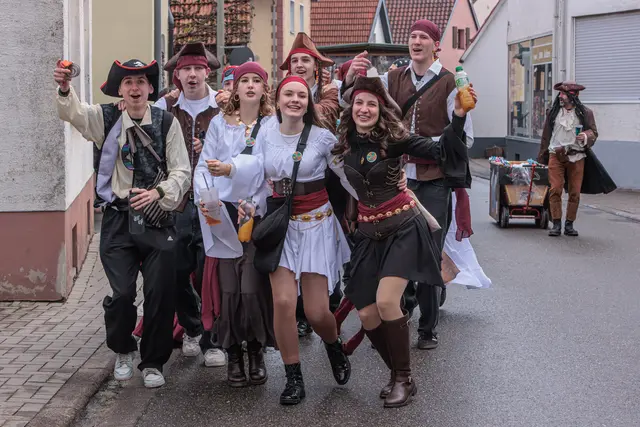  Faschingsumzug in Jockgrim... Party nonstop | Foto: Paul Needham