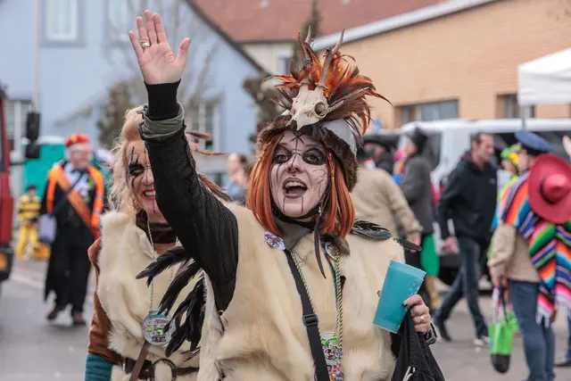 Prosit und Helau - Faschingsumzug in Jockgrim | Foto: Paul Needham