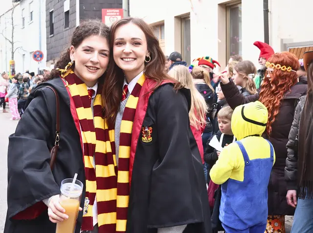 Potter-Fans am Rande des Mechtersheimer Umzugs | Foto: Cornelia Bauer