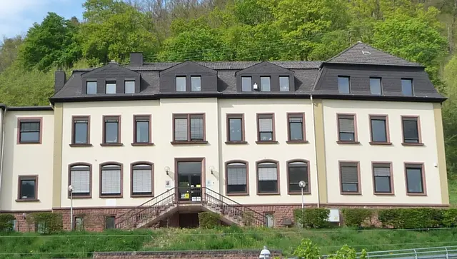 Verwaltungsgebäude in Lambrecht | Foto: ML