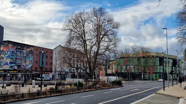 Am Dienstagnachmittag kam es in einem Geschäft am Fackelrondell in Kaiserslautern zu einem Vorfall, der Kunden und Mitarbeitende gleichermaßen verstörte | Foto: Ralf Vester