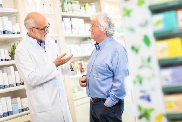 In Apotheken werden Patienten individuell beraten. | Foto: ABDA Bundesvgg. Dt. Apothekerverbände