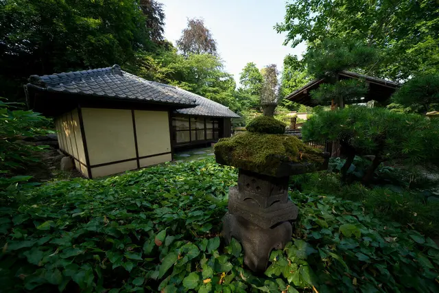 Abschluss mit Teetrinken: Das historische Teehaus im Japanischen Garten Kaiserslautern  | Foto: Appel, Japanischer Garten