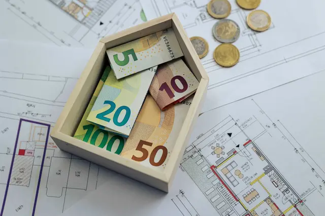 Geld ins Haus stecken | Foto: Nils Hillebrand/gratis