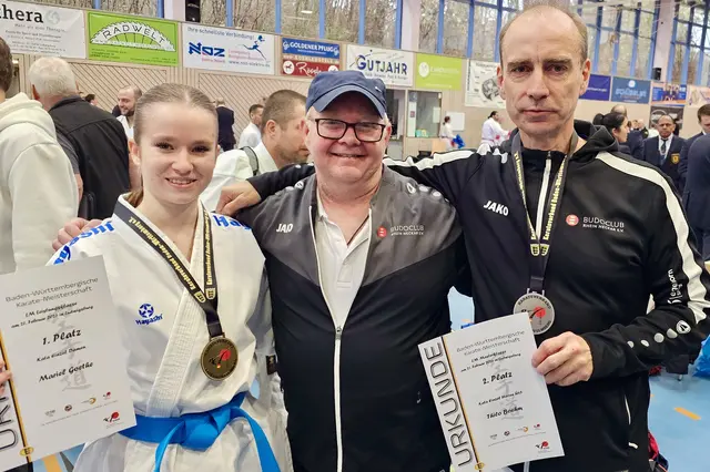 Doppel-Landesmeisterin Mariel Goethe, BCRN-Sportwart M.Strauß, Dr. Thilo BoehmFoto: | Foto: BCRN