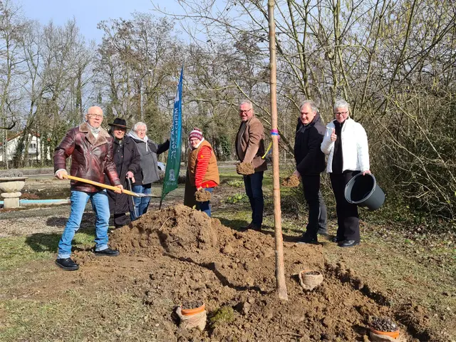 Udo Rauber, Rudi Hoffmann, Heinz Sachs, Marita Sachs, Bürgermeister Marcus Schaile, Joachim Reinhardt und Agenda-Beauftragte Stephanie Mohr
 | Foto: PWeng I Stadt Germersheim